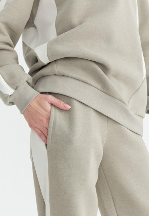 Костюм спортивный Alpex