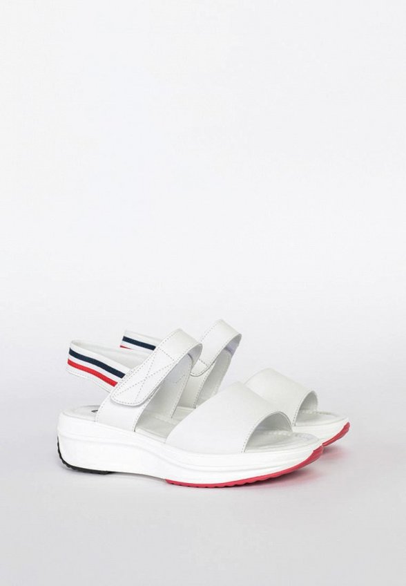 Босоножки Gut