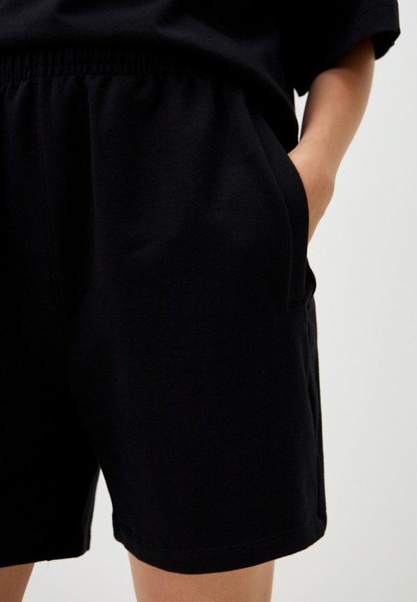 Шорты спортивные Mark Formelle