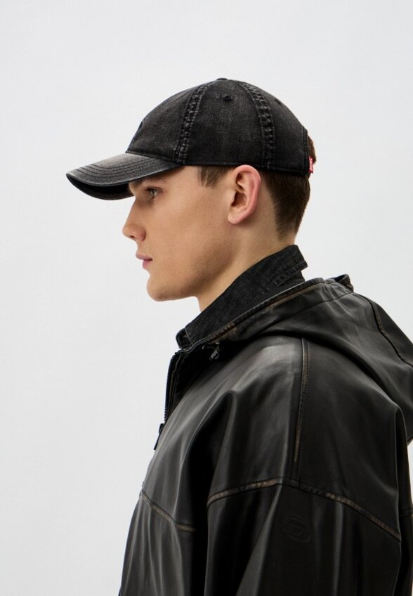 Бейсболка Diesel