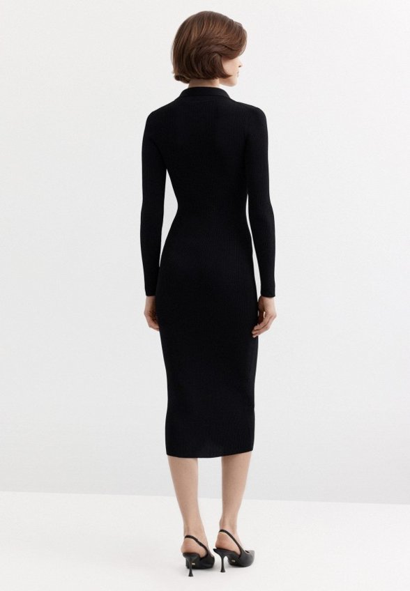 Платье Charuel