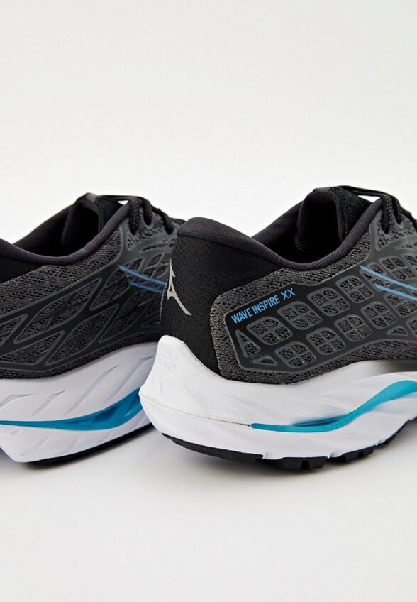 Кроссовки Mizuno