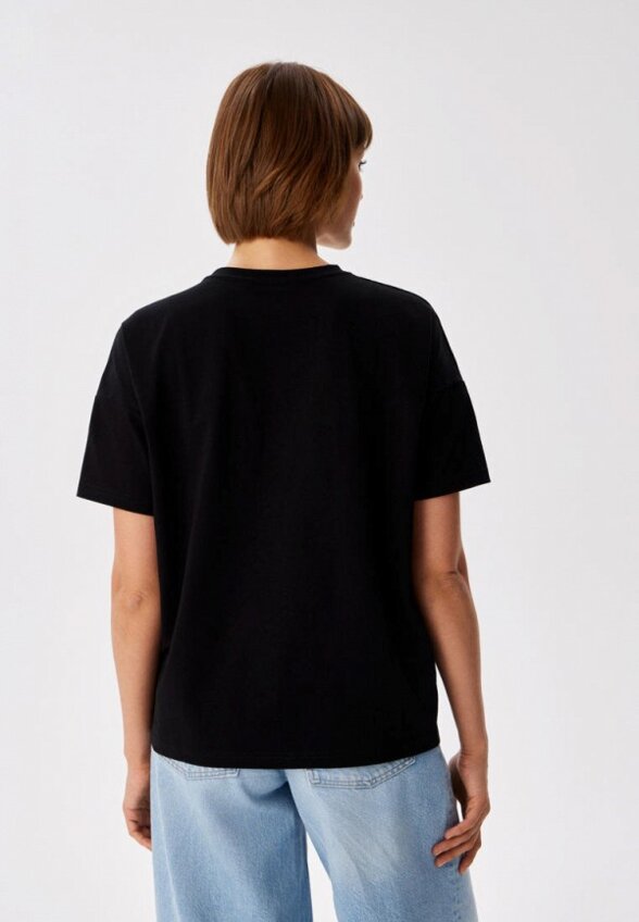 Футболка Gabriel and Ester London