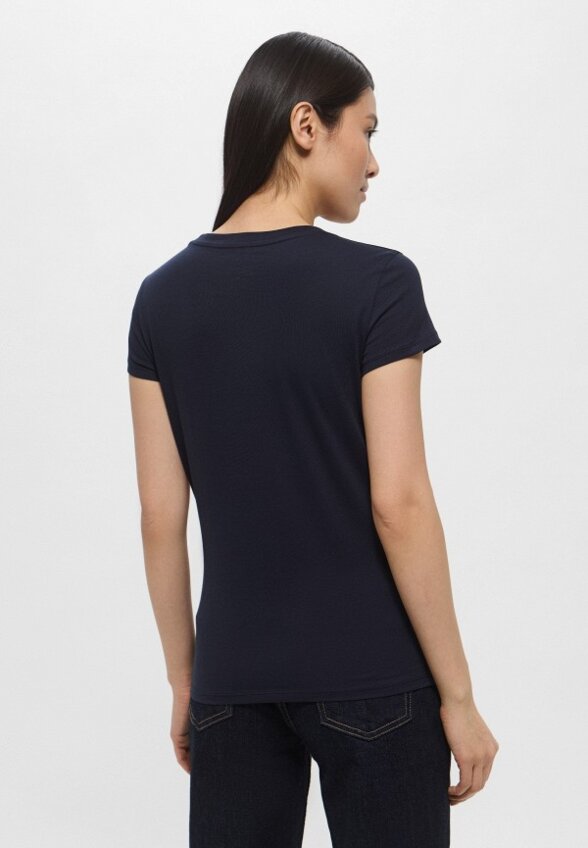 Футболка Armani Exchange