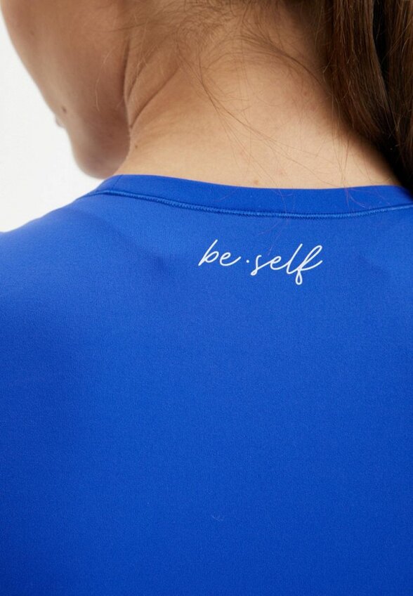 Топ спортивный Beself