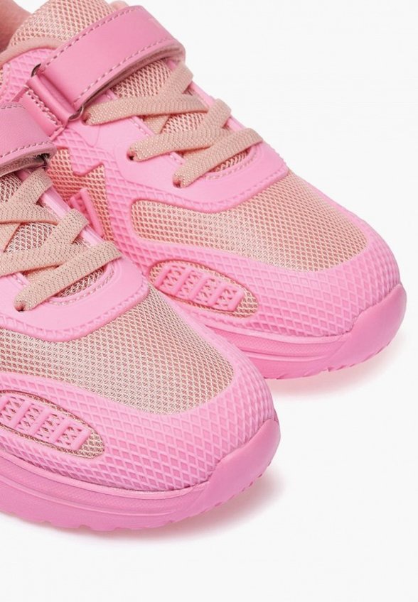 Кроссовки Tikkago