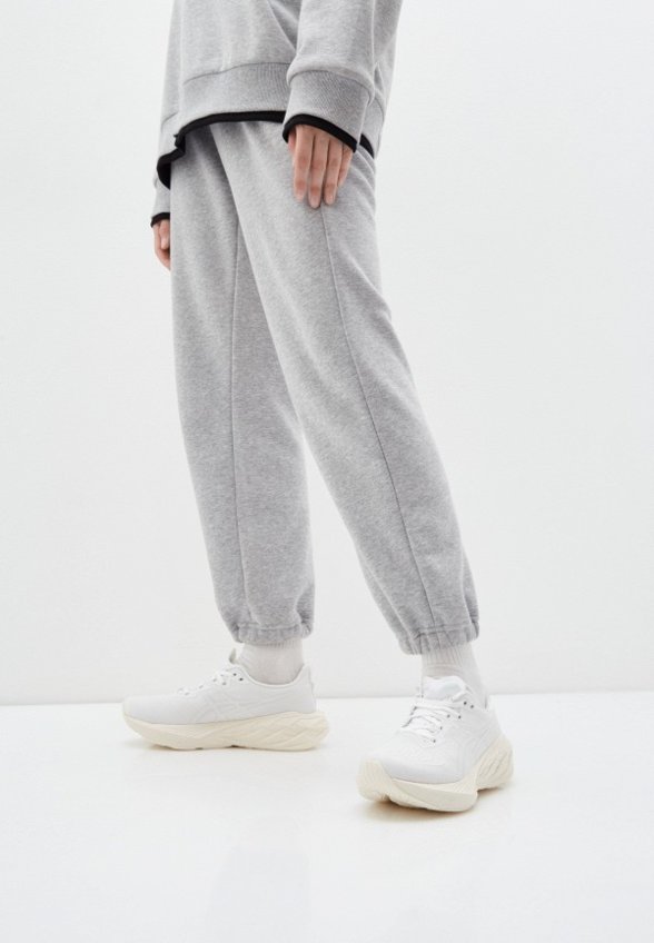 Кроссовки ASICS