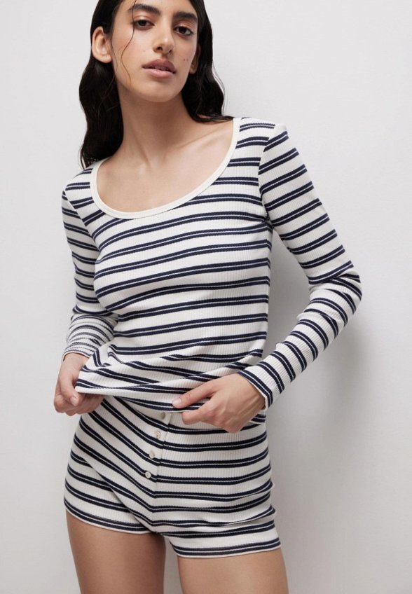 Лонгслив belle you