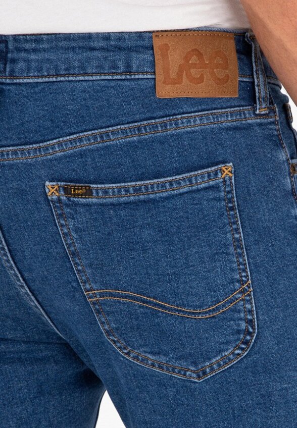 Джинсы Lee
