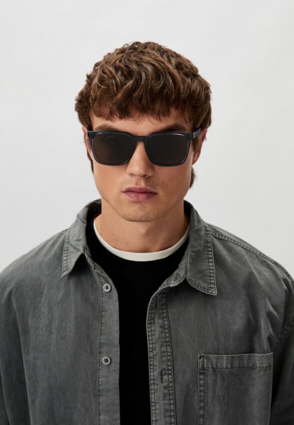 Очки солнцезащитные Hugo