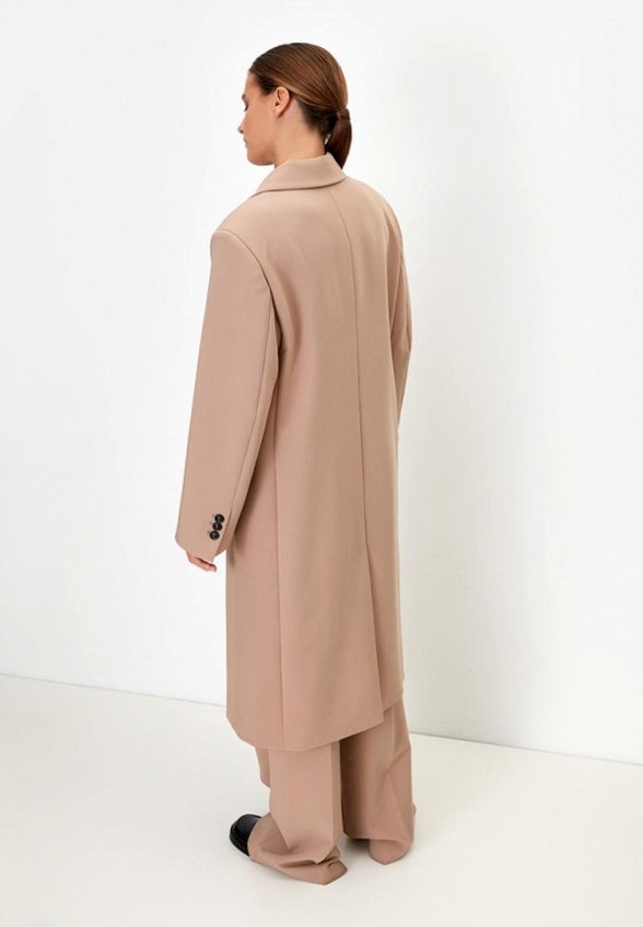 Пальто двубортное Brusnika