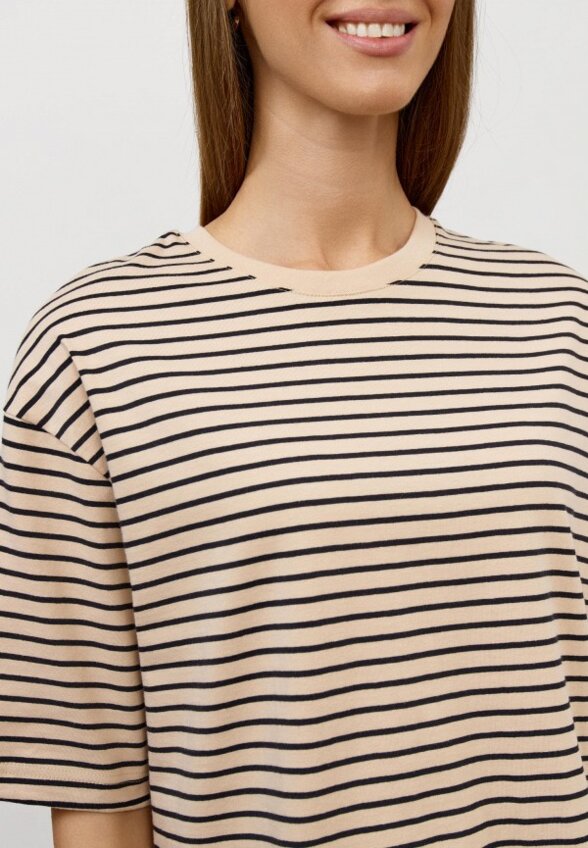 Футболка Modis