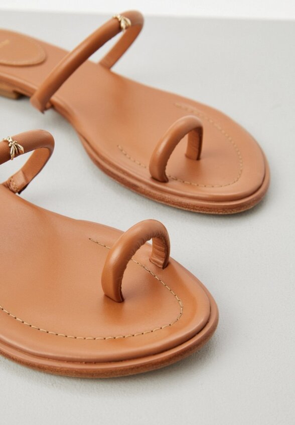 Сабо Patrizia Pepe