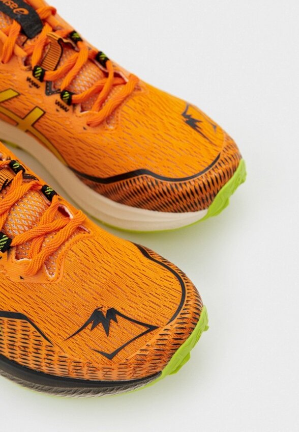 Кроссовки ASICS