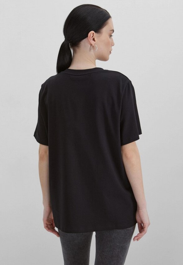 Футболка I Am Studio