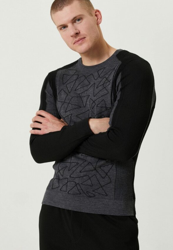 Джемпер NetWork