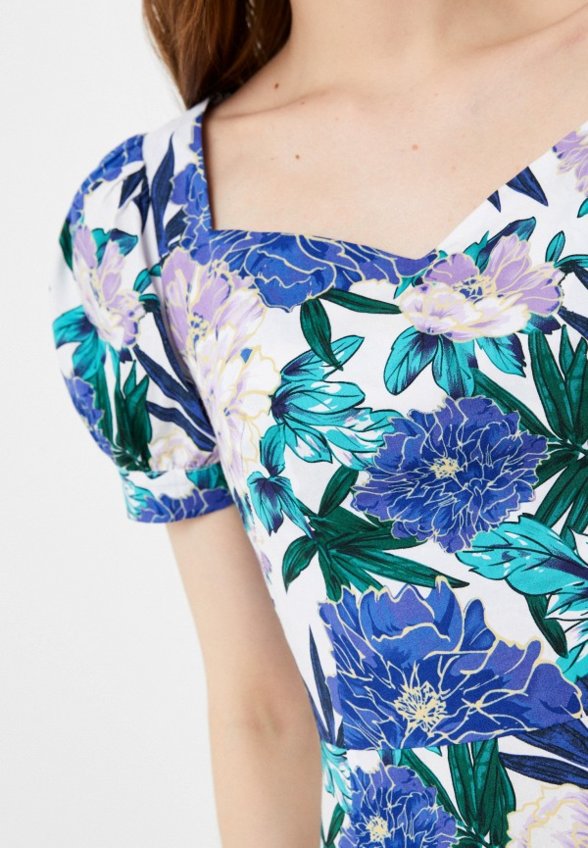 Платье MadaM T