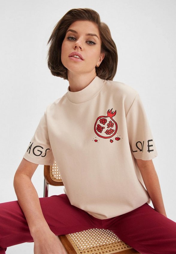 Футболка Barmariska