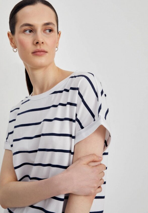 Футболка Finn Flare