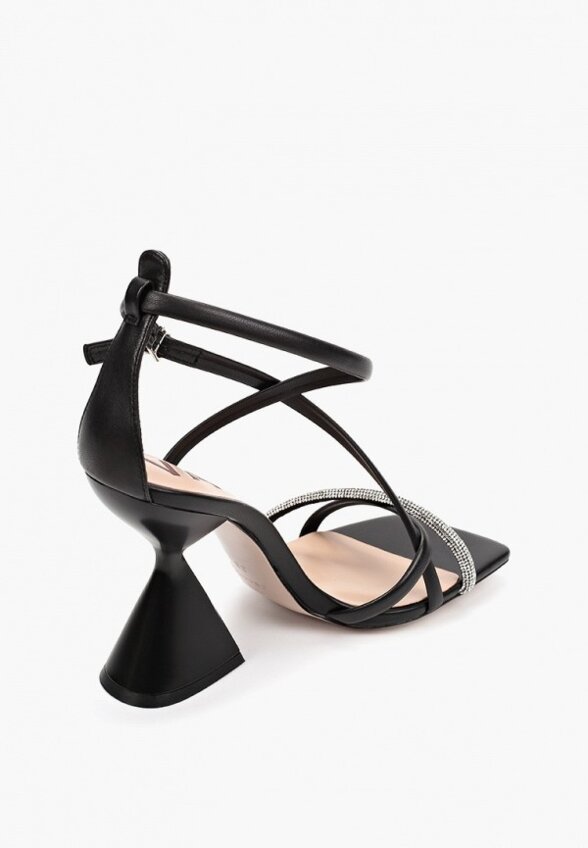 Босоножки Vasconte