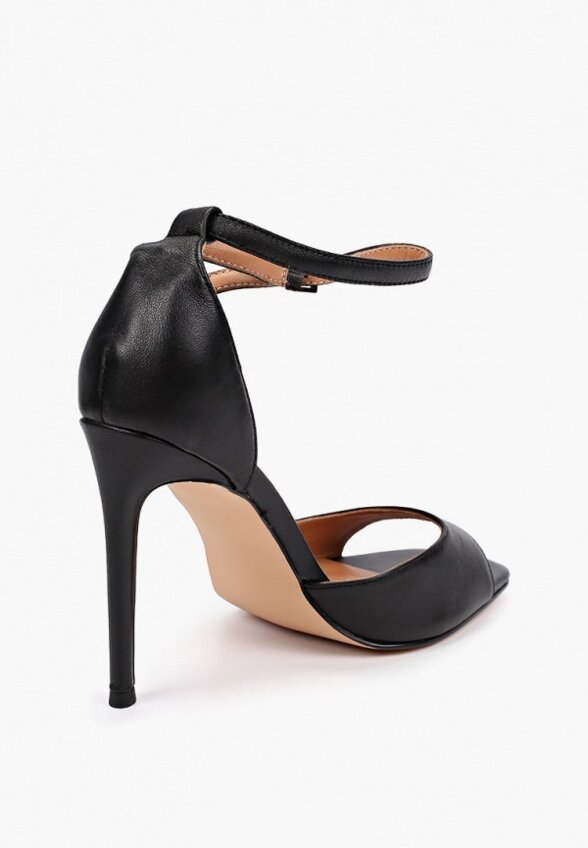 Босоножки Sbalo