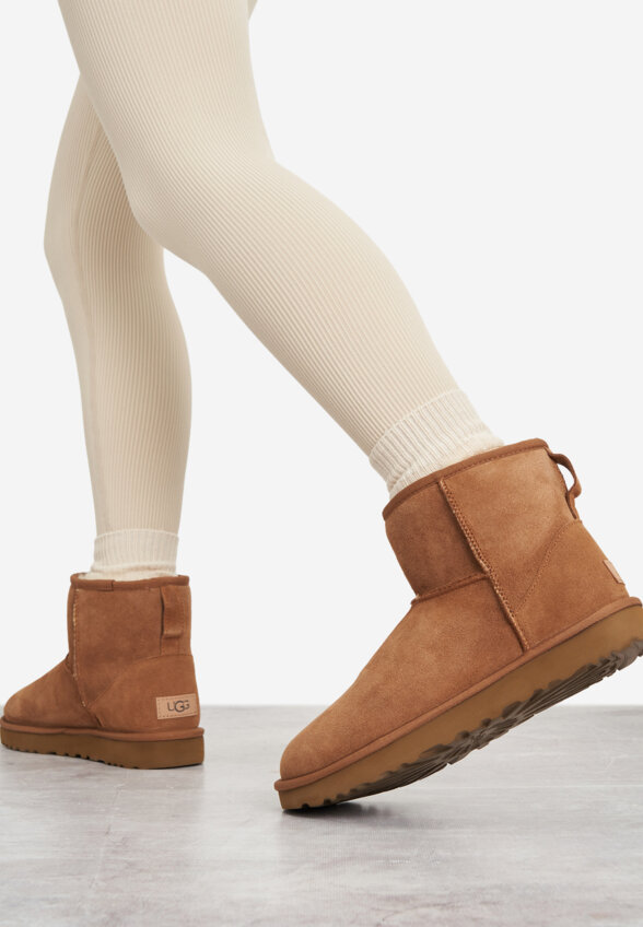 Угги женские UGG Classic Mini II, Коричневый