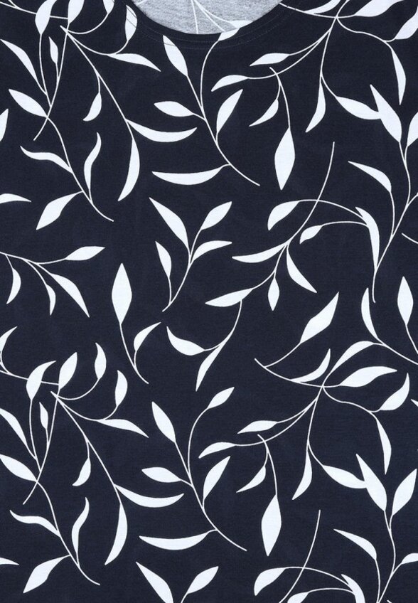 Футболка Апрель