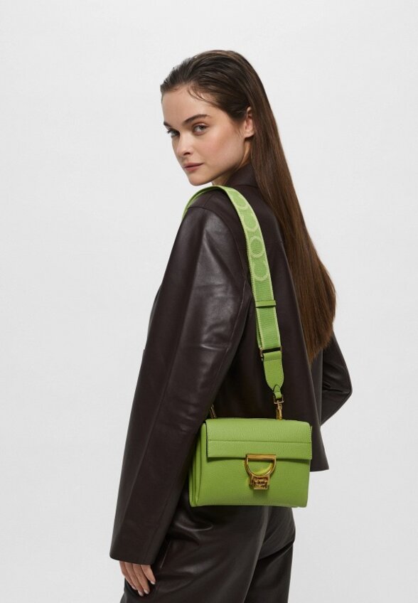 Сумка Coccinelle