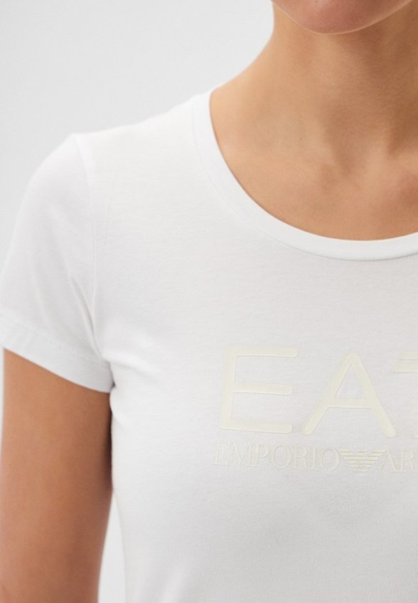 Футболка EA7