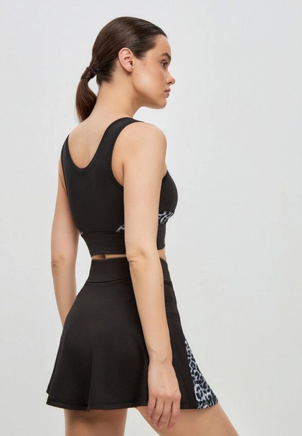 Топ спортивный Fitbomb