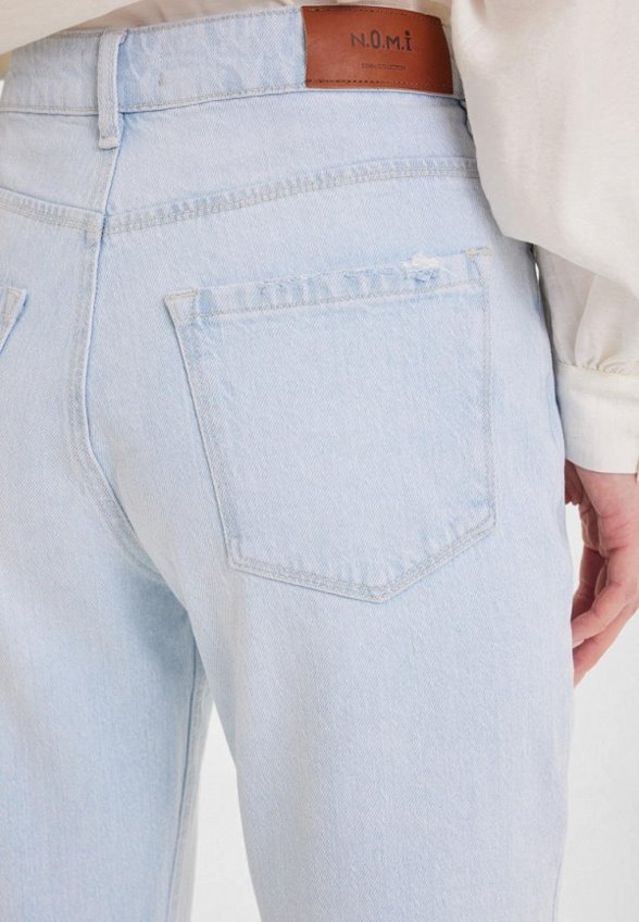 Джинсы N.O.M.I