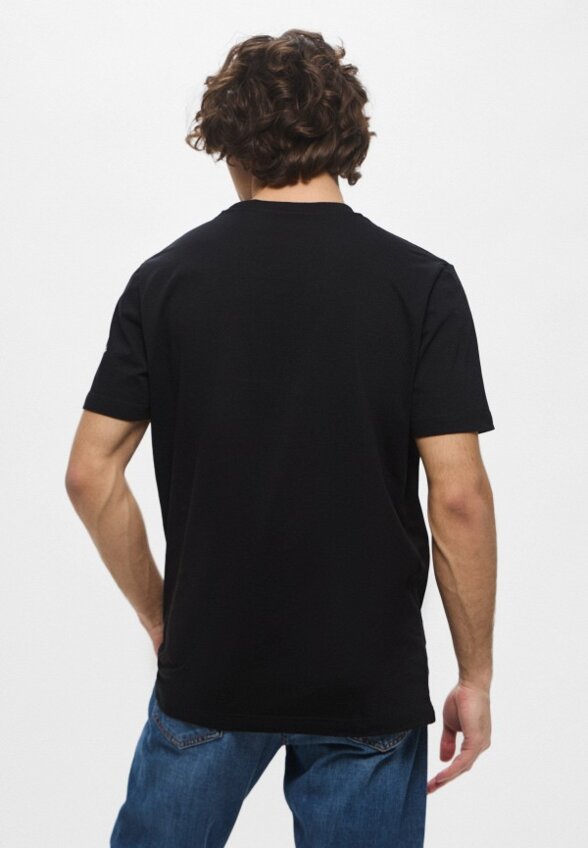 Футболка Iceberg