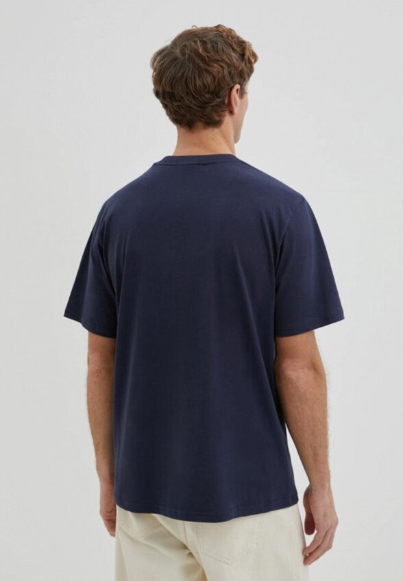 Футболка Finn Flare