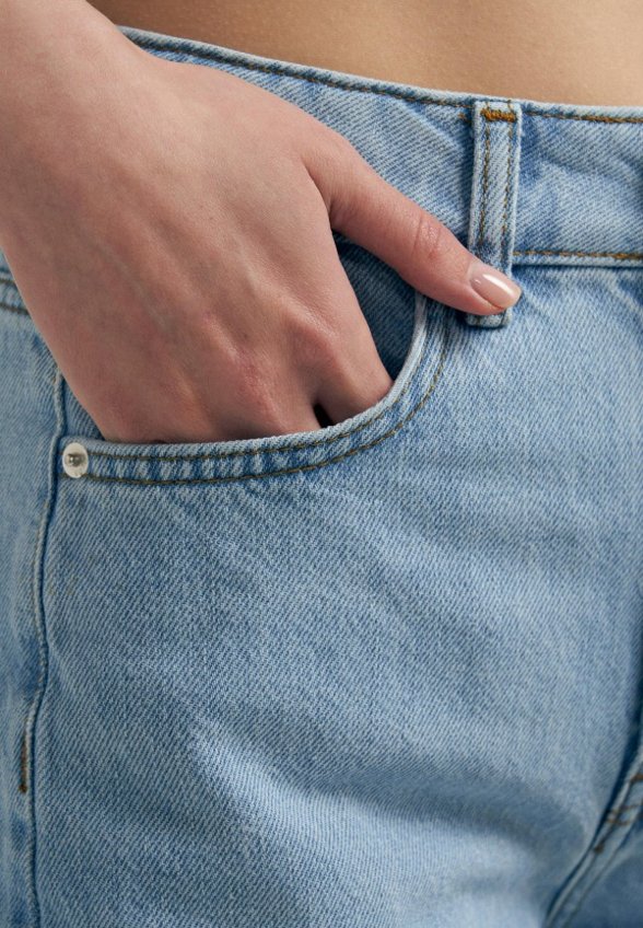 Джинсы Твое