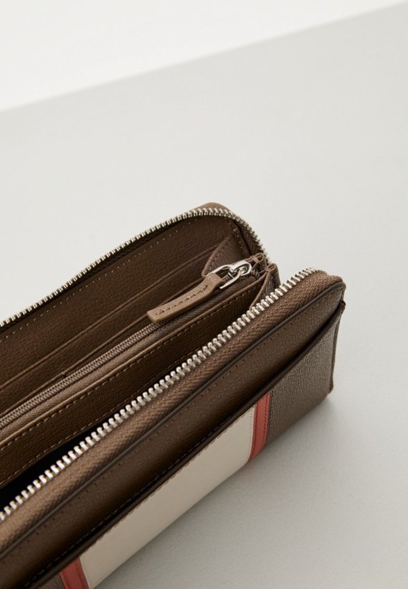 Кошелек Furla