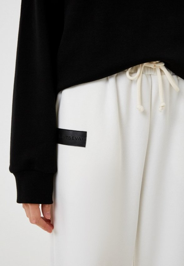 Брюки спортивные Belevtseva