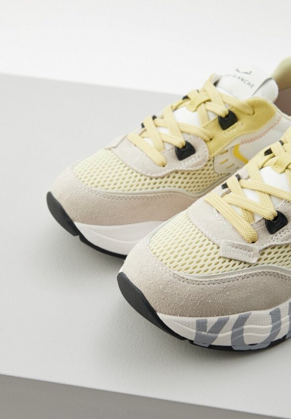 Кроссовки Voile Blanche