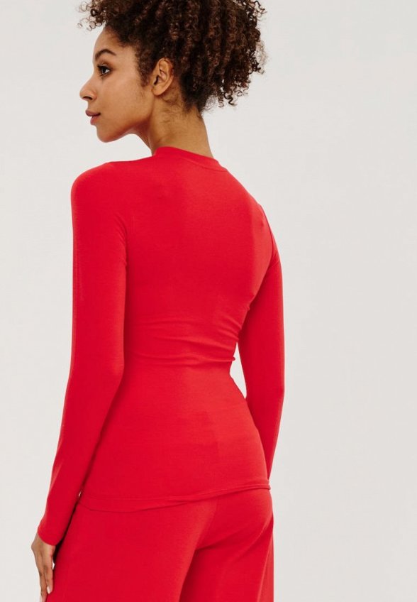 Лонгслив Jolifashn