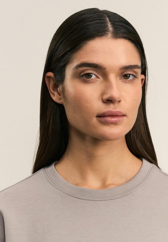 Футболка Zarina