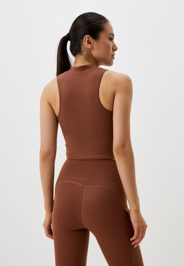 Топ спортивный Margo Blues