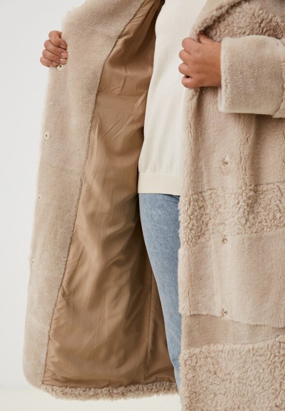 Пальто меховое Le Monique