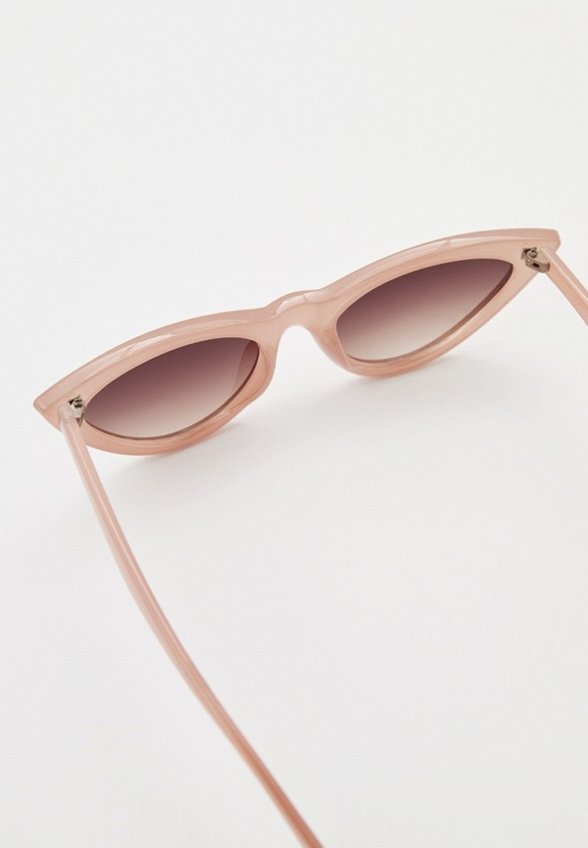 Очки солнцезащитные Call It Spring