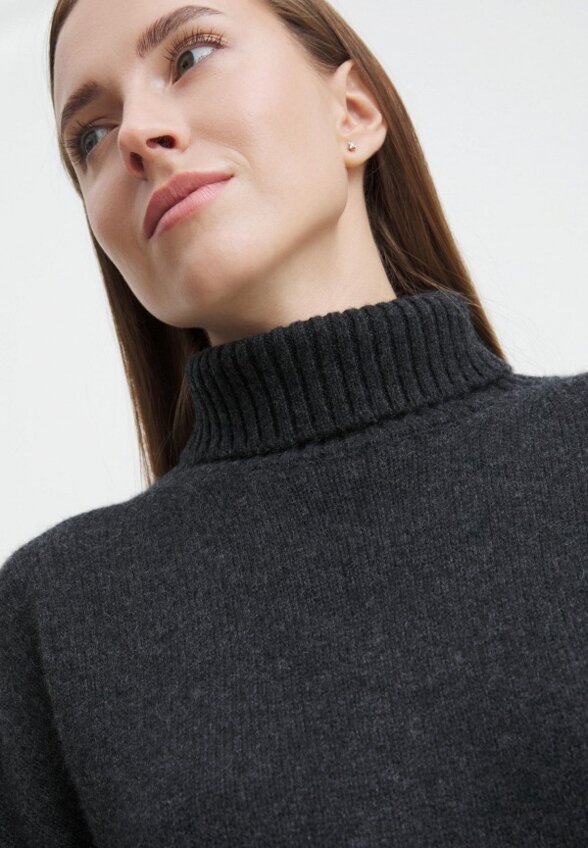 Свитер Maison David