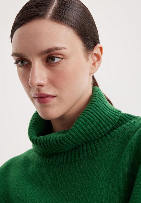 Свитер Bstatement