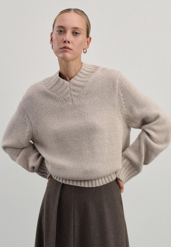 Пуловер Zarina