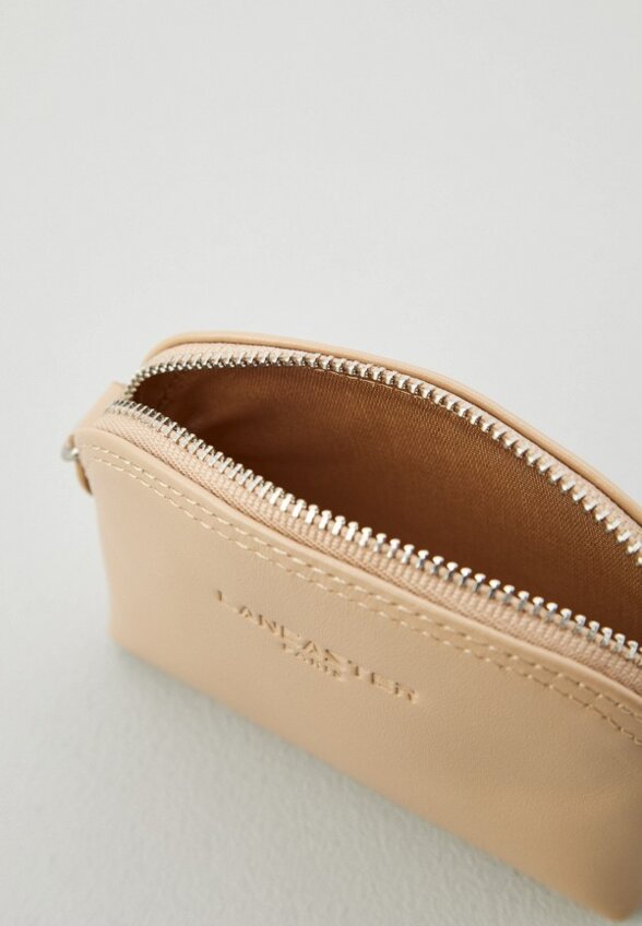 Кредитница Lancaster