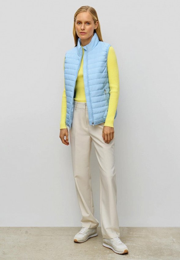 Жилет утепленный Baon