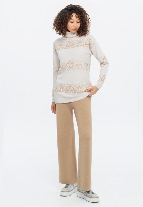 Свитер Ареола