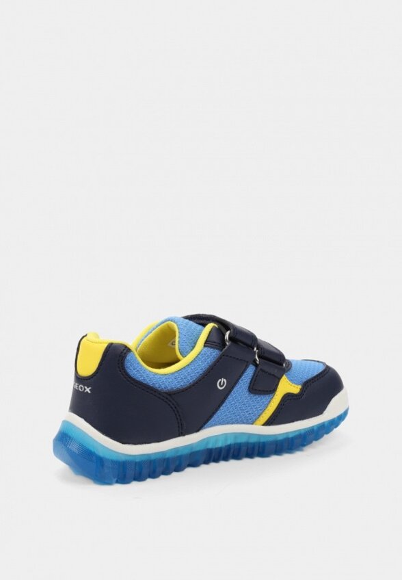 Кроссовки Geox