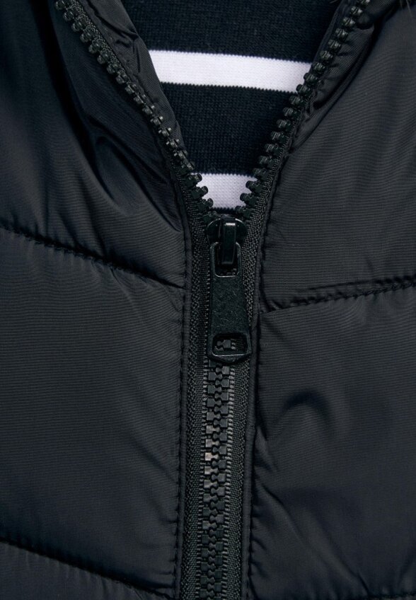 Жилет утепленный Твое